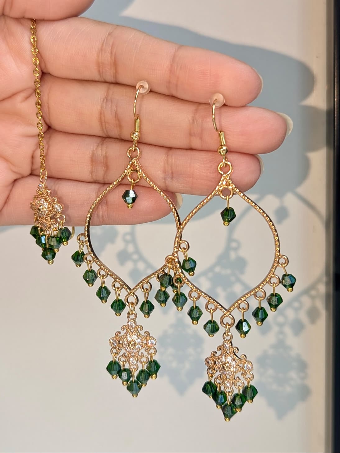 Emerald Green Dainty Drop Tikka Earrings Set