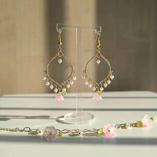 White Pearl Pink Flower Gold Earrings and Bracelet Set