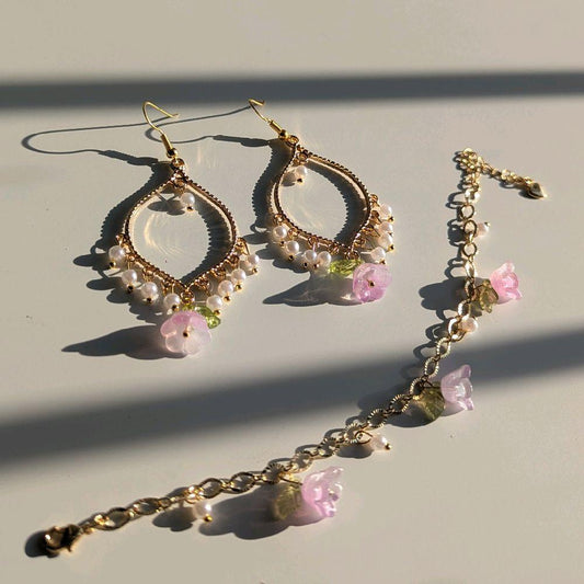 White Pearl Purple Flower Gold Earrings and Bracelet Set