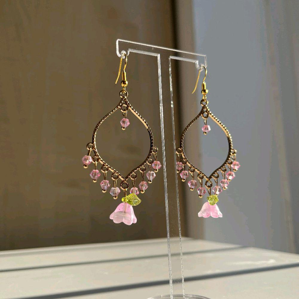 Hand made Pink Crystal Purple Flower Gold Earrings - Gold plated