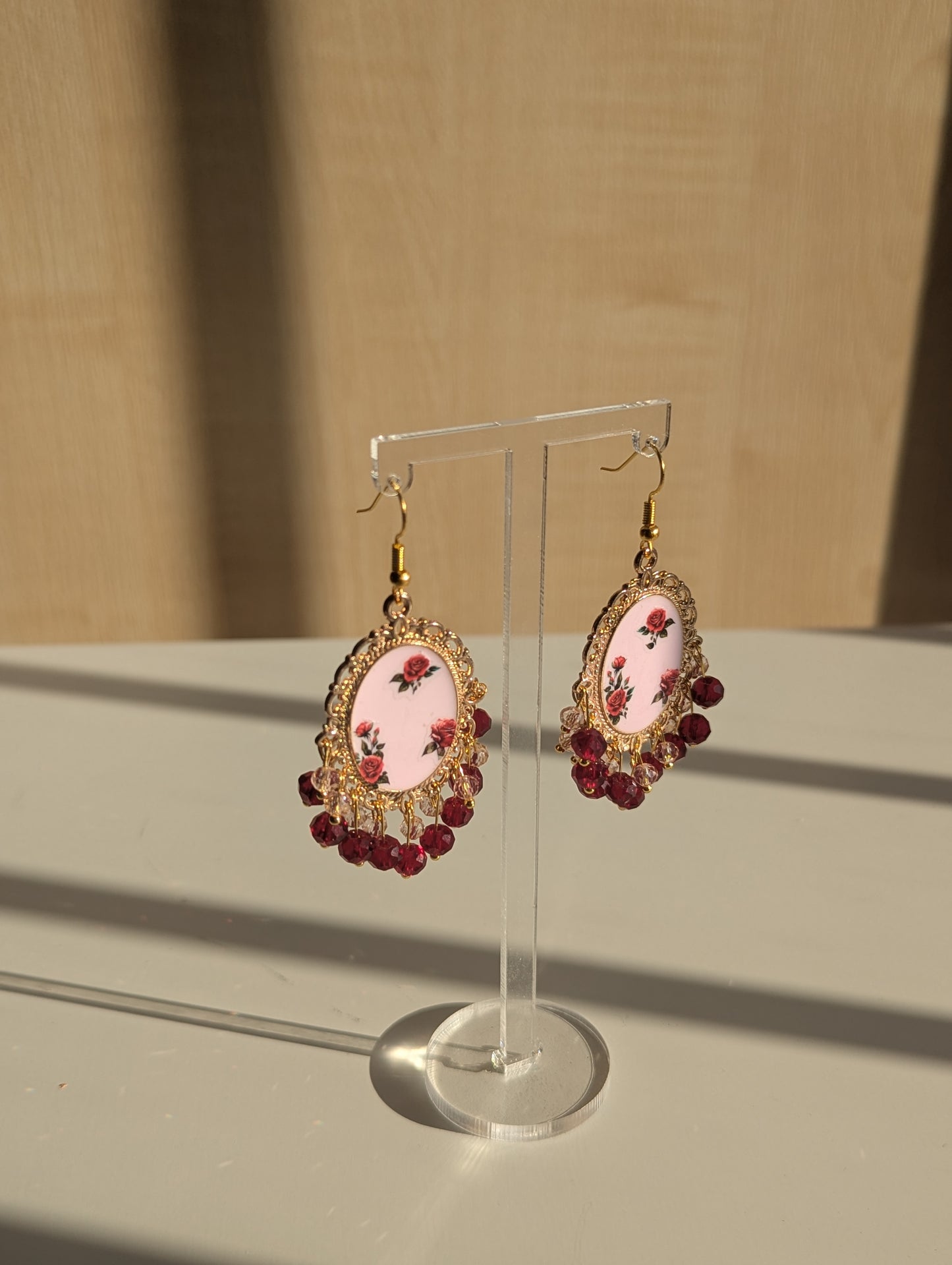 Red Roses Pink Earrings in Gold