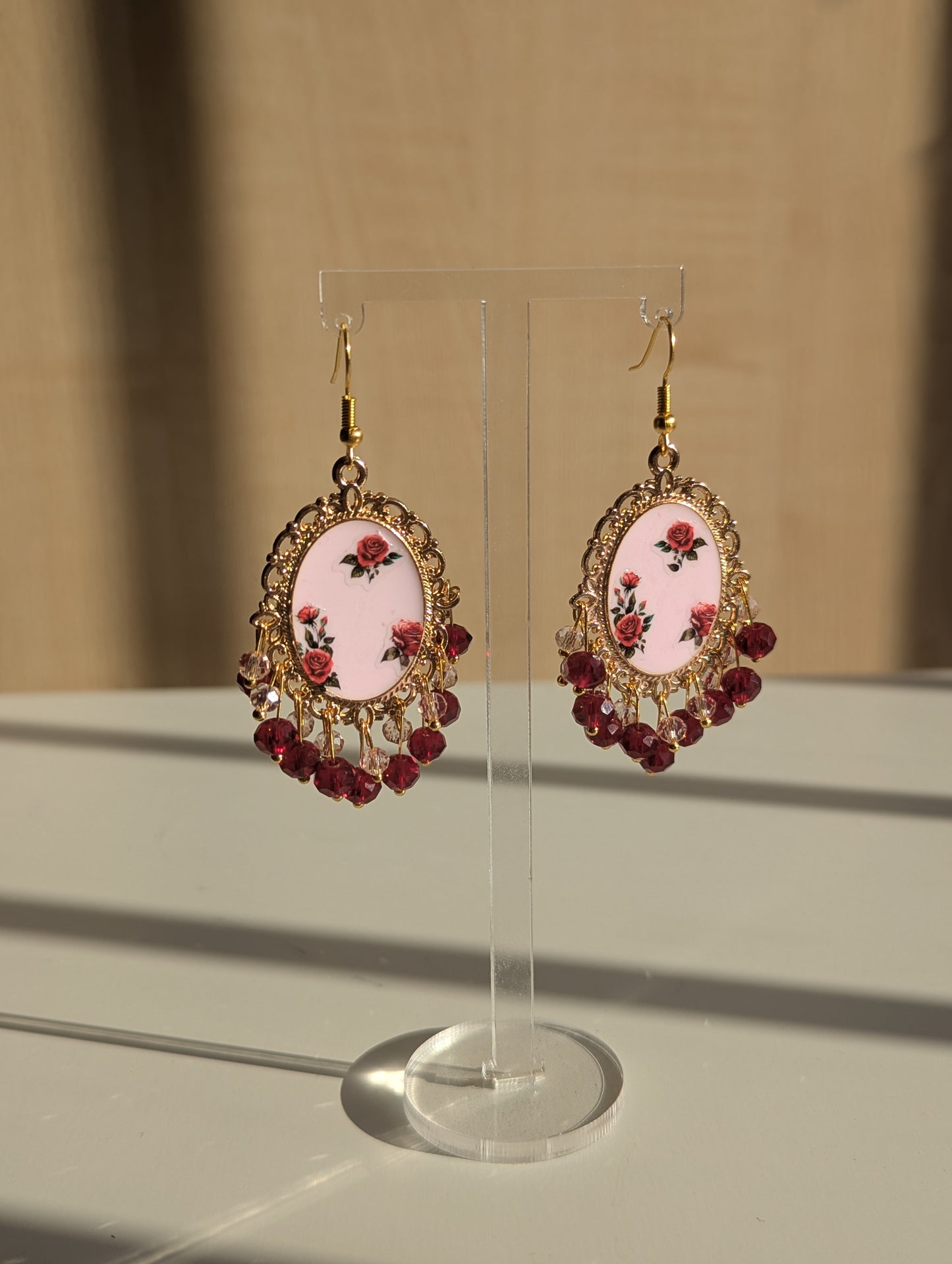 Red Roses Pink Earrings in Gold