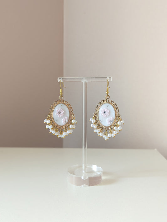 Pink flowers on white with pearls - gold earrings